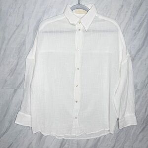 Indah White Casual Button Down Shirt Classic Style S/M
